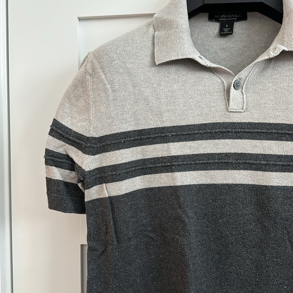 Knitted polo size small - Picture 2 of 3